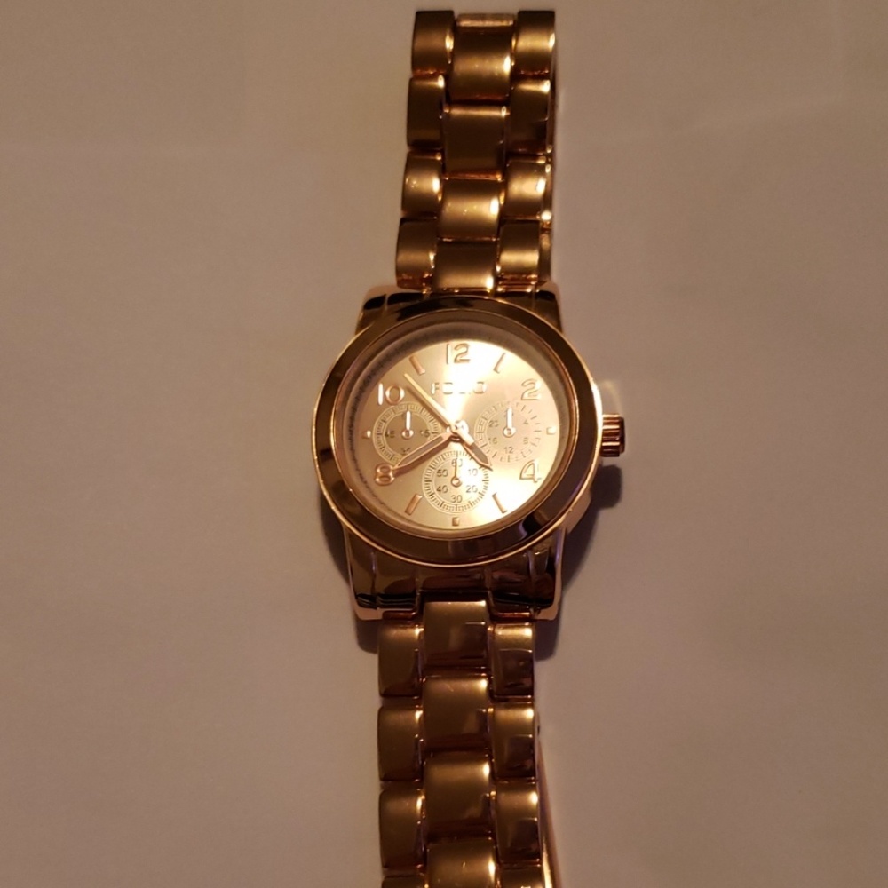 Watch - Picture 3 of 5